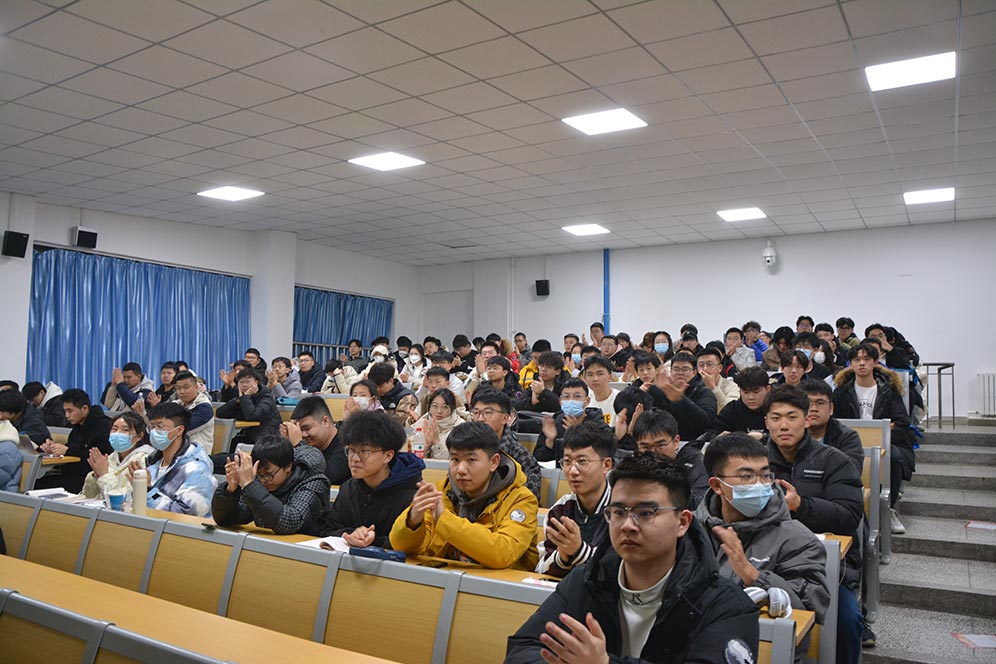 春日相逢新征程 扬帆起航向未来 ——长春理工大学圣光机大学联合学...
